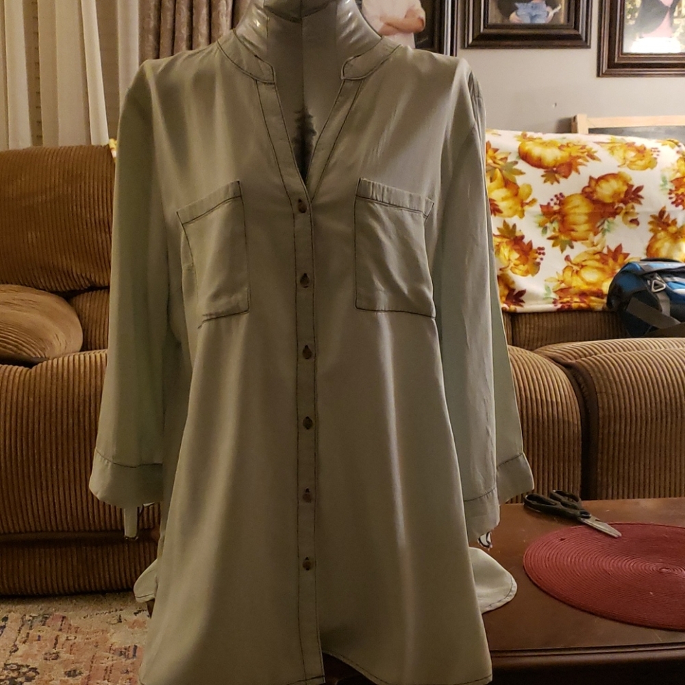 Women's blouse